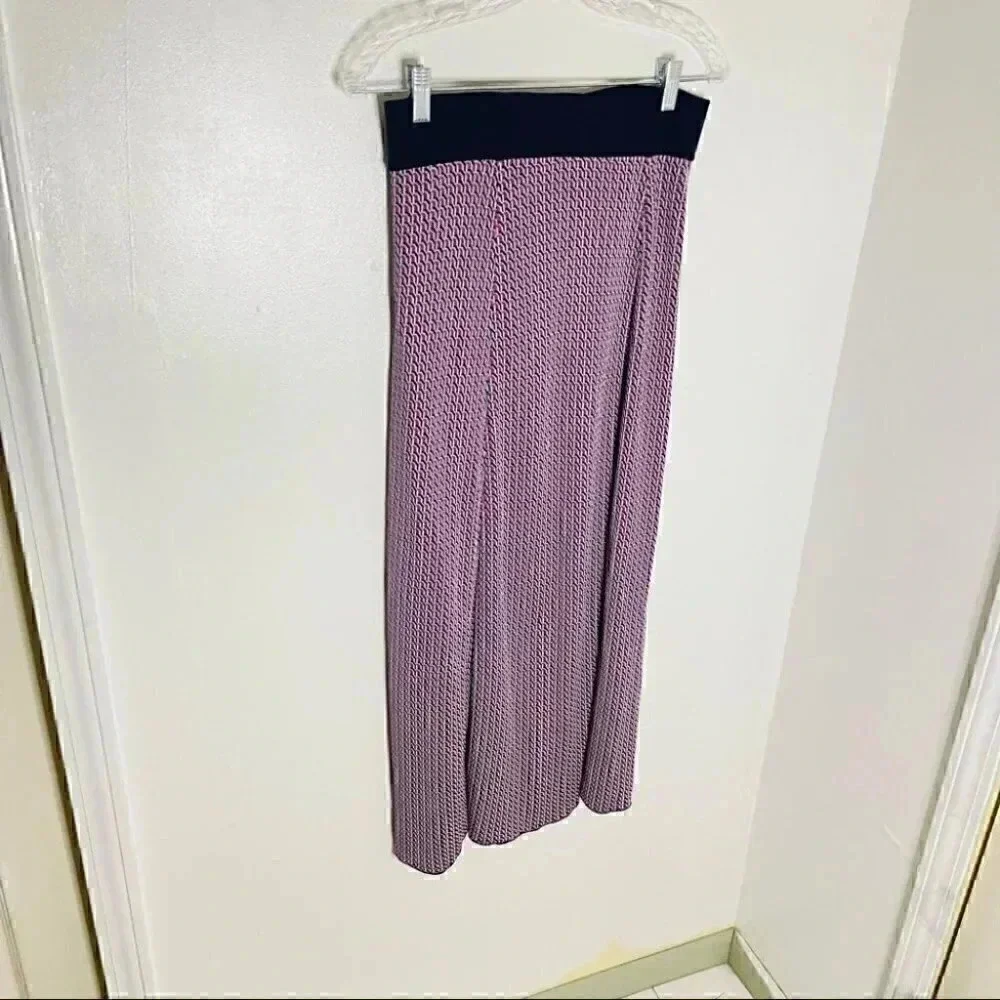 NWT Hugo Boss Fiabella Geometric Jacquard Midi Skirt Magenta Knit Career Office
